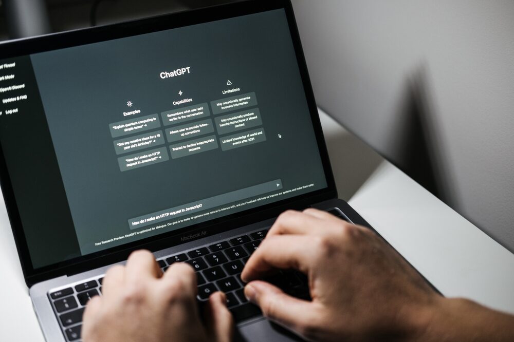 Esperimento con ChatGPT e intelligenza artificiale