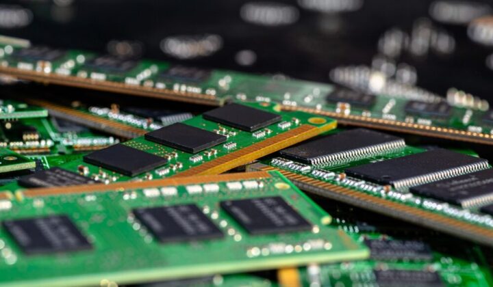 Aumento prezzi GDDR6 GDDR7 per GPU RTX