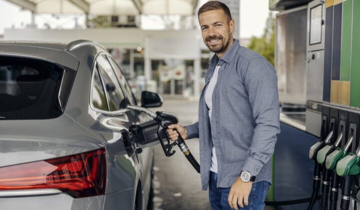 Aumenti dei prezzi dei carburanti e del gas in Europa